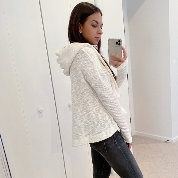 Anthropologie Sweater - Picture 5 of 10